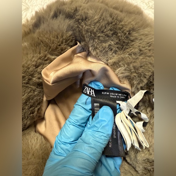 Zara Faux Furs Bucket hat - Picture 9 of 11